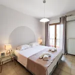 Rastoni Chania - Guests *