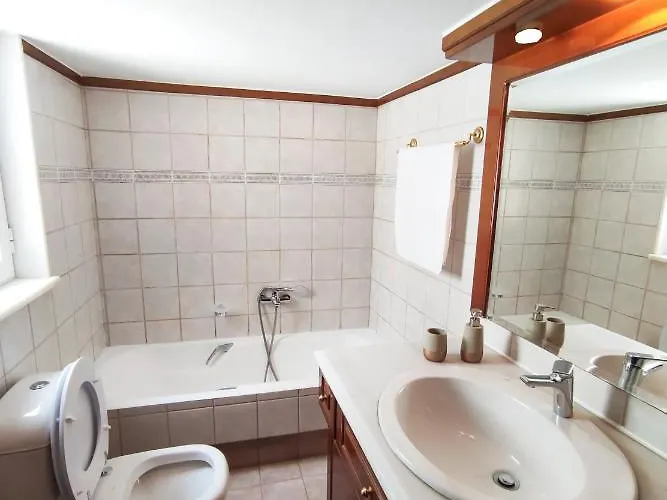 Rastoni Chania - Guests *